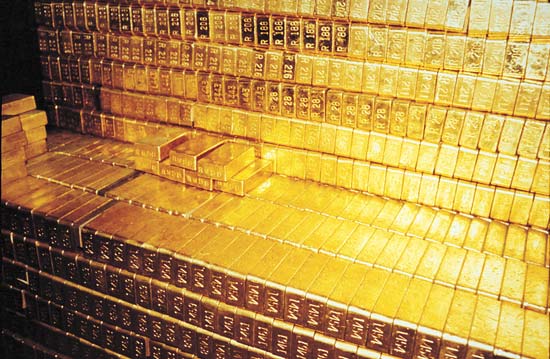 Storing Gold and Silver Bullion